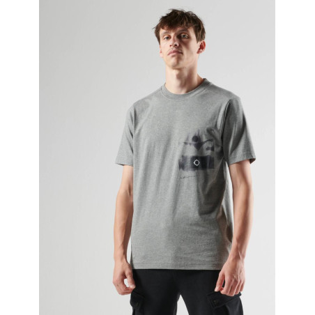 Camiseta Pocket Trompe L'Oeil MA.STRUM